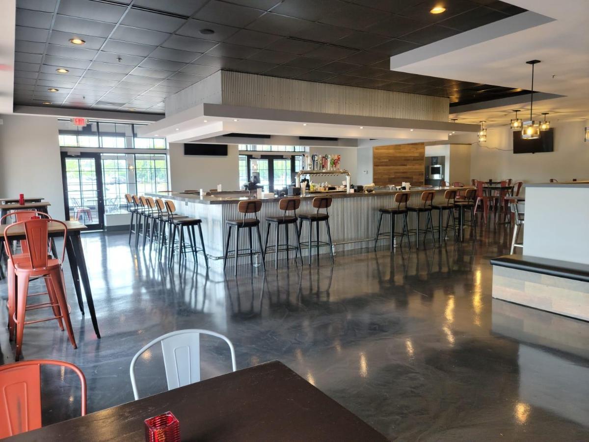 Holiday Inn & Suites Wausau-Rothschild By Ihg Eksteriør billede