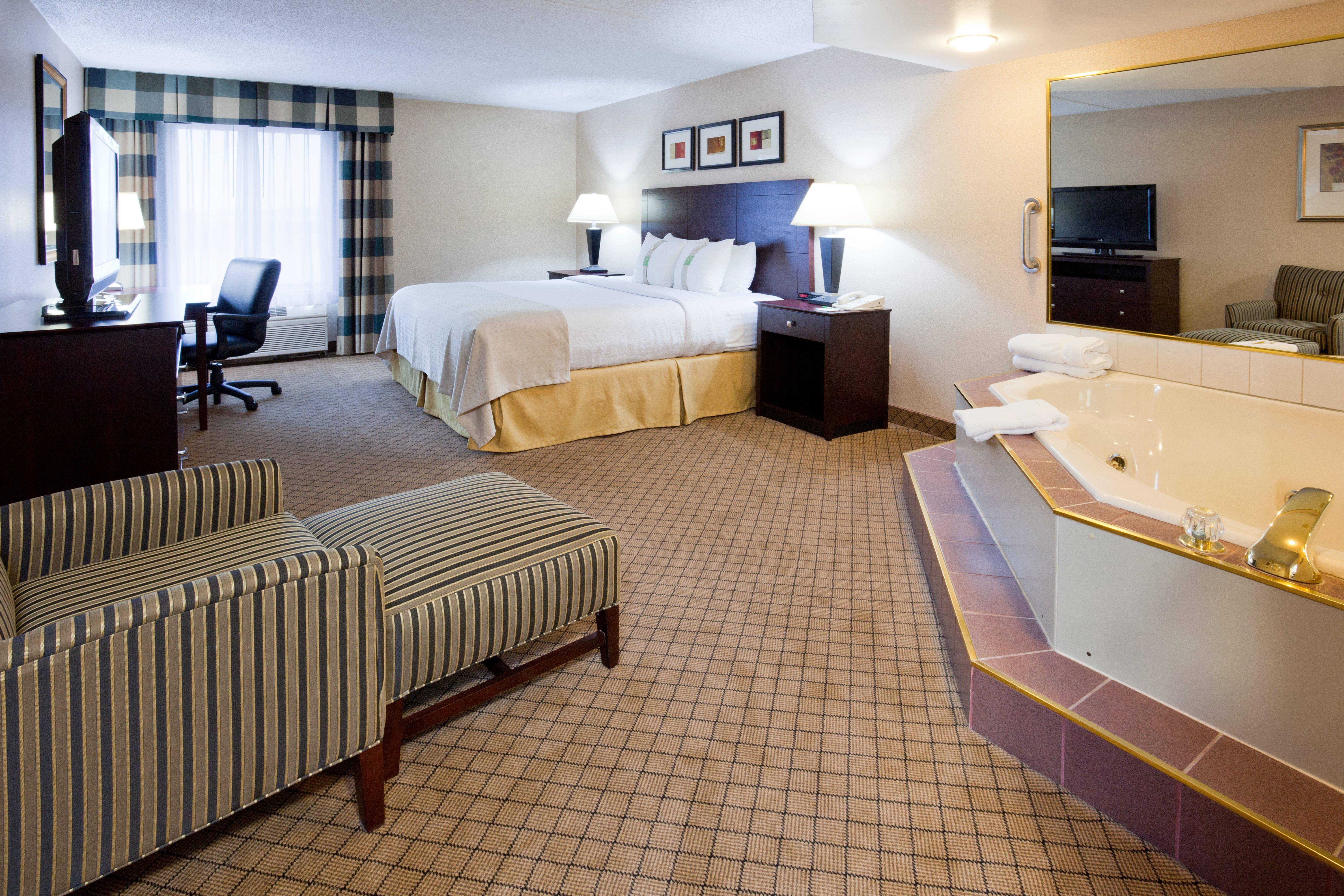 Holiday Inn & Suites Wausau-Rothschild By Ihg Eksteriør billede