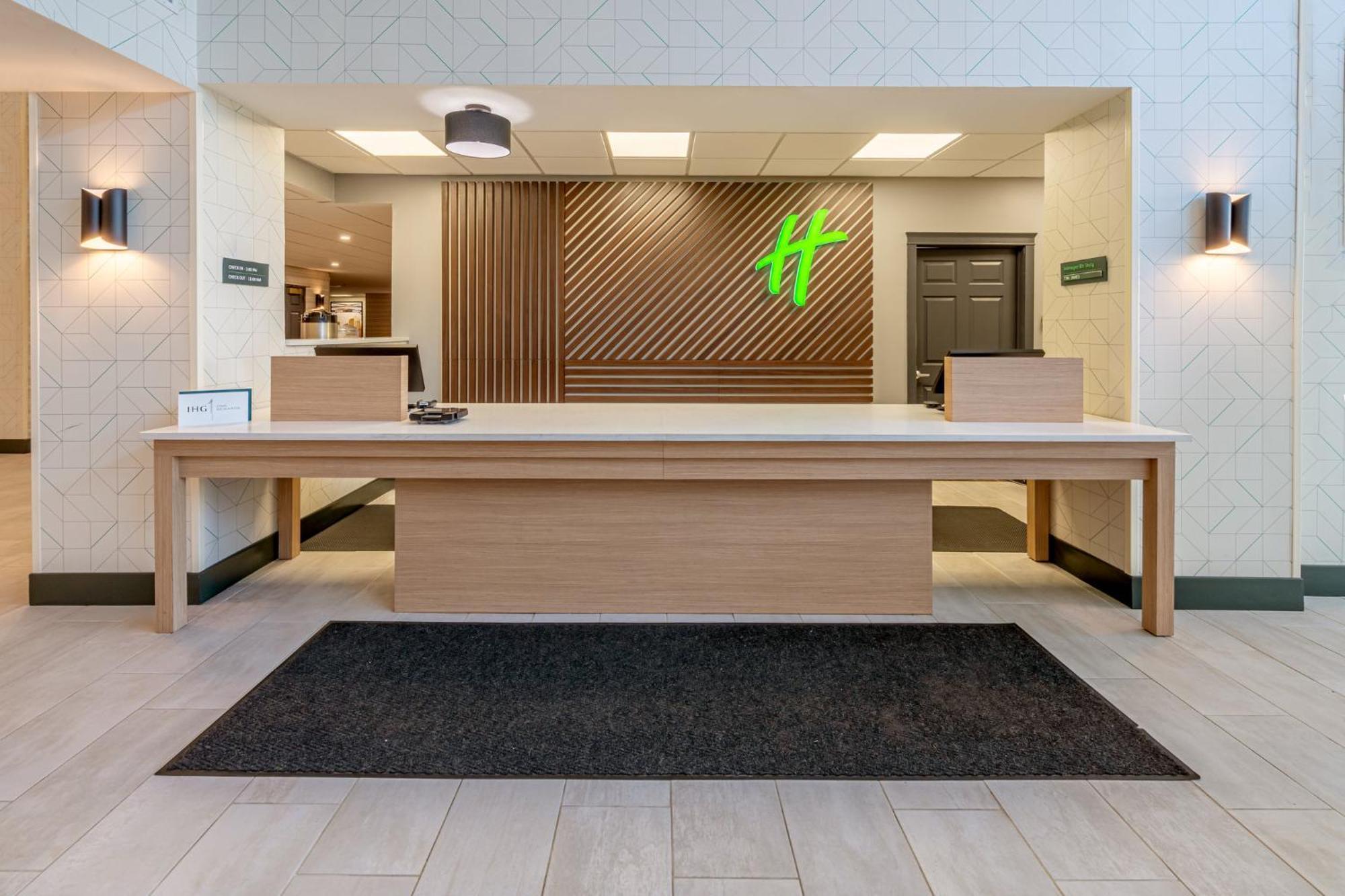 Holiday Inn & Suites Wausau-Rothschild By Ihg Eksteriør billede